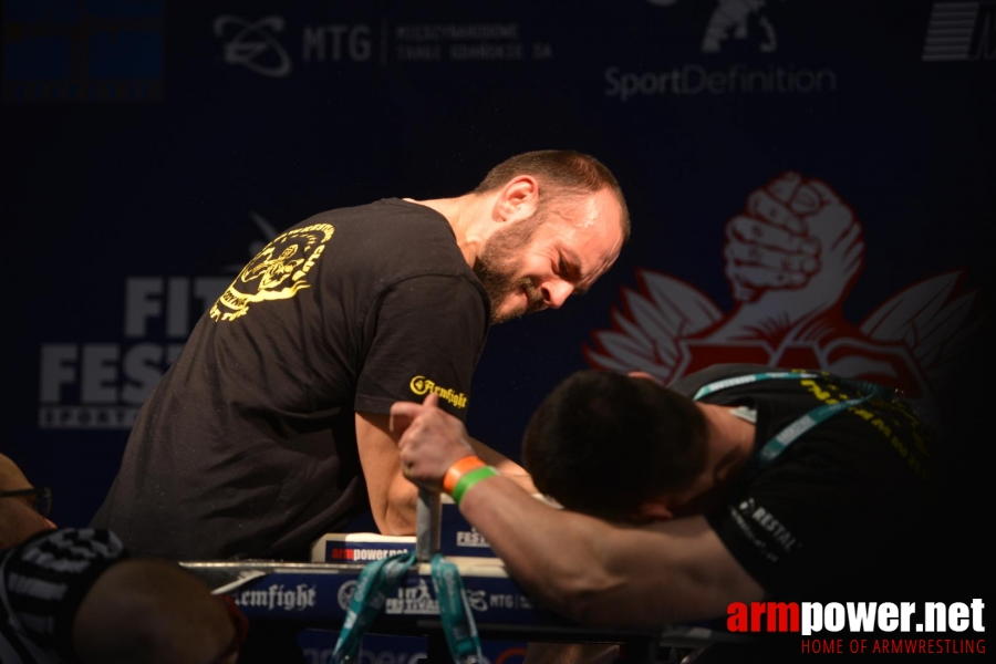 XV MISTRZOSTWA POLSKI - PRAWA RĘKA # Siłowanie na ręce # Armwrestling # Armpower.net