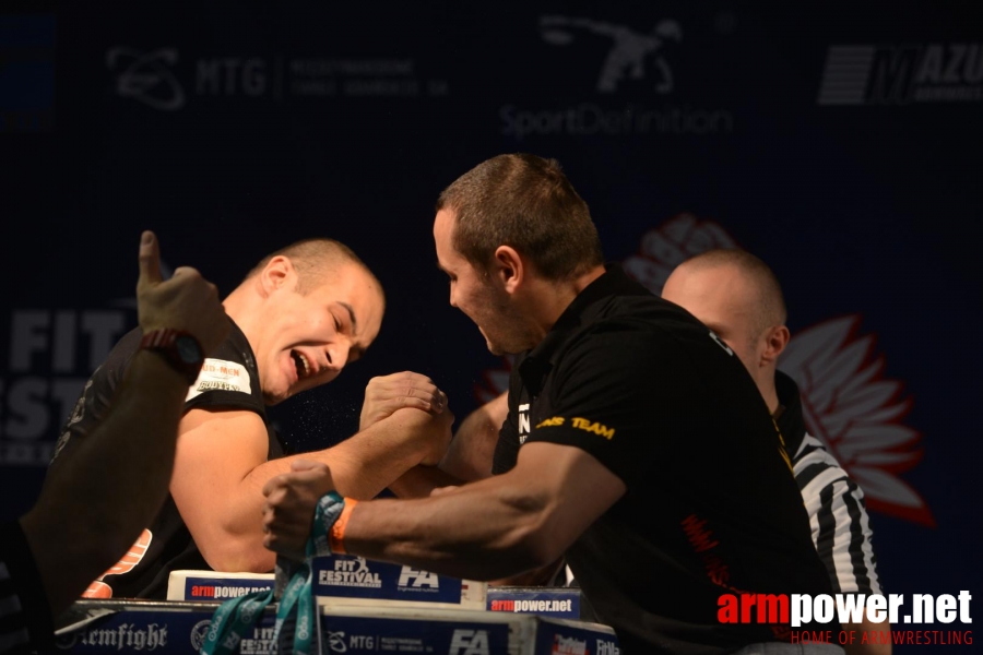 XV MISTRZOSTWA POLSKI - PRAWA RĘKA # Siłowanie na ręce # Armwrestling # Armpower.net