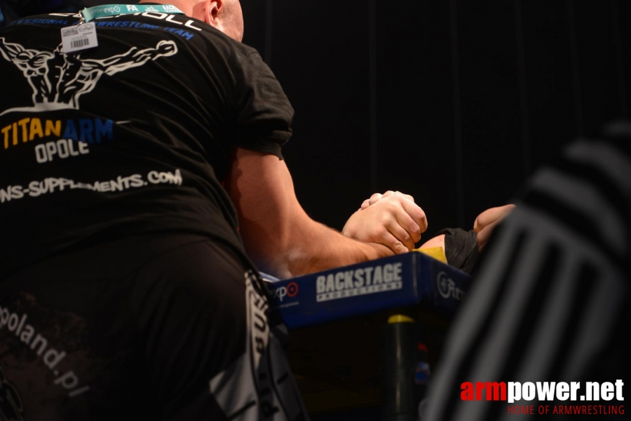 XV MISTRZOSTWA POLSKI - PRAWA RĘKA # Siłowanie na ręce # Armwrestling # Armpower.net