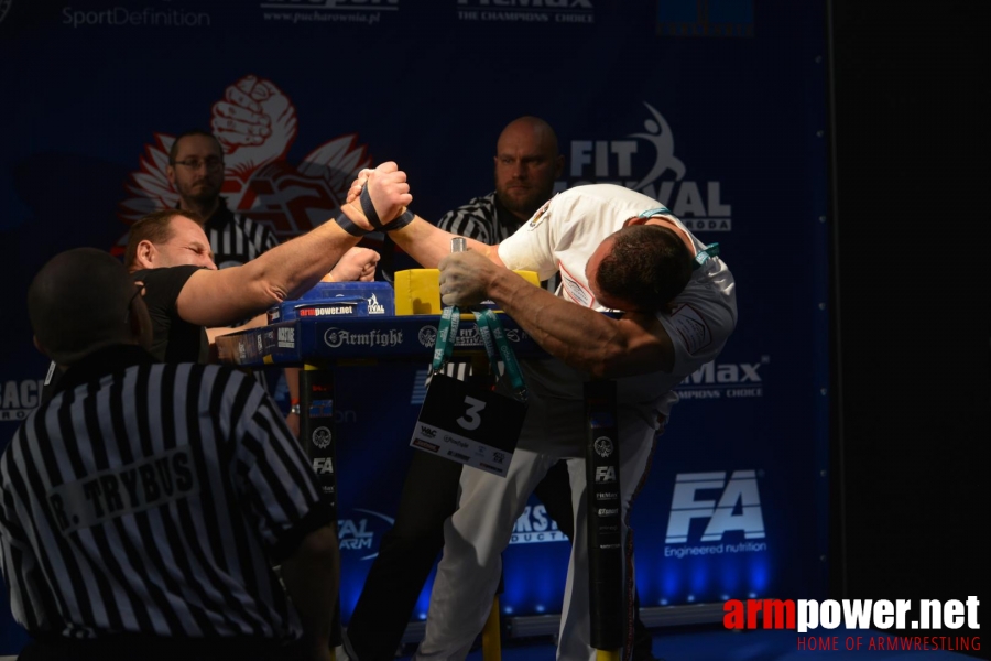 XV MISTRZOSTWA POLSKI - PRAWA RĘKA # Siłowanie na ręce # Armwrestling # Armpower.net