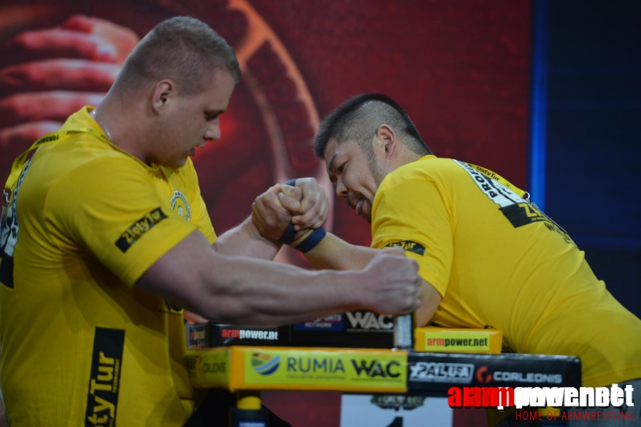 Zloty Tur 2015 - Left Hand # Armwrestling # Armpower.net