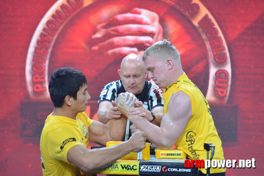 Zloty Tur 2015 - Left Hand # Siłowanie na ręce # Armwrestling # Armpower.net