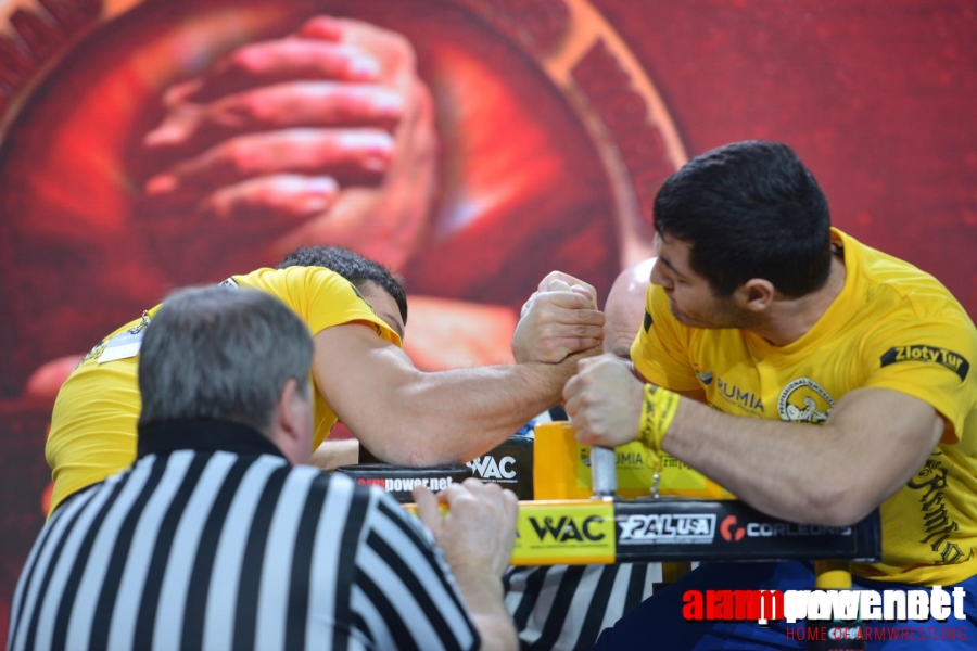 Zloty Tur 2015 - Right Hand # Armwrestling # Armpower.net