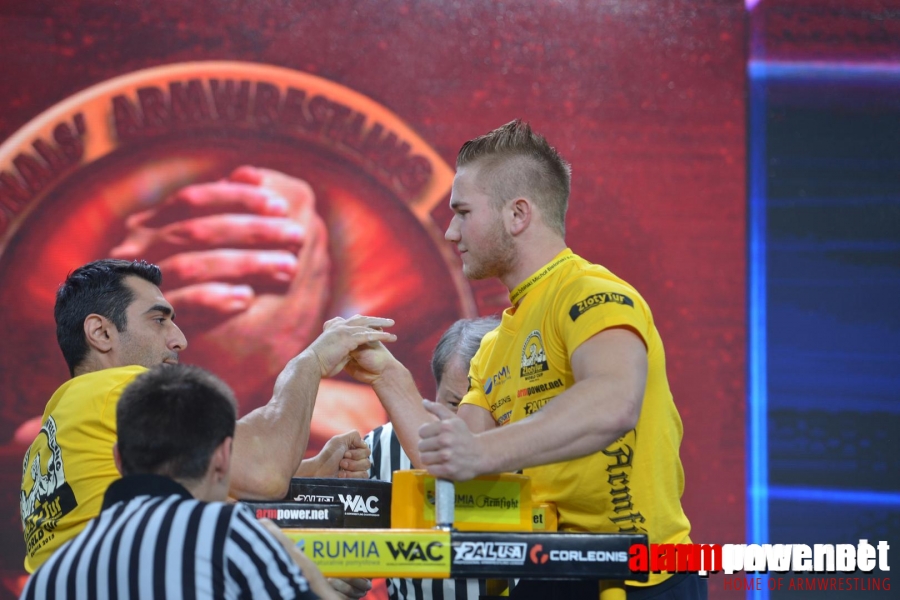 Zloty Tur 2015 - Right Hand # Siłowanie na ręce # Armwrestling # Armpower.net