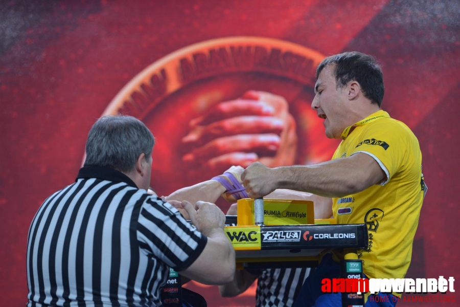 Zloty Tur 2015 - Right Hand # Armwrestling # Armpower.net