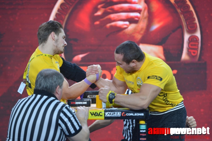 Zloty Tur 2015 - Right Hand # Armwrestling # Armpower.net