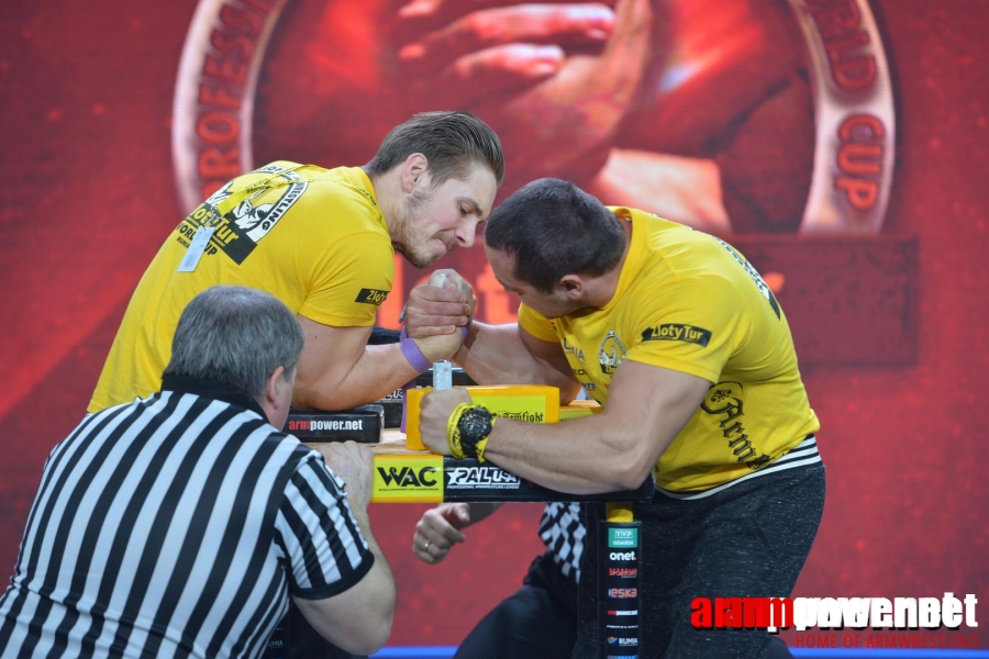 Zloty Tur 2015 - Right Hand # Armwrestling # Armpower.net