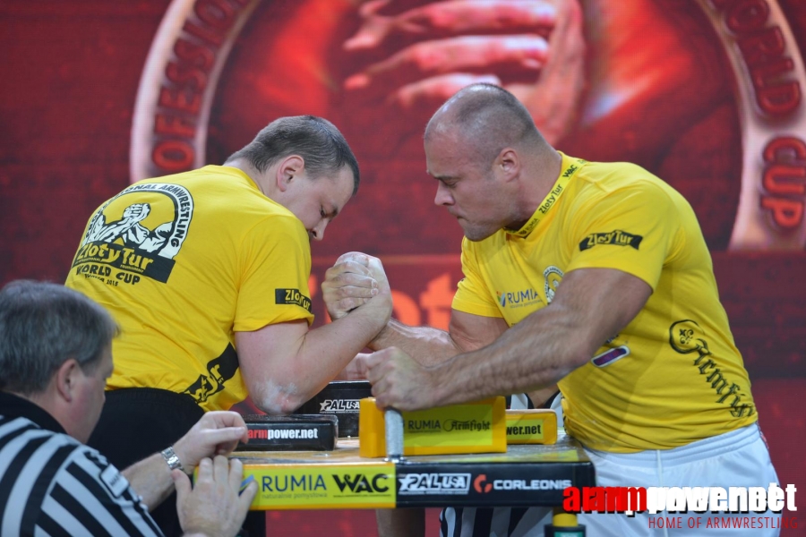 Zloty Tur 2015 - Right Hand # Siłowanie na ręce # Armwrestling # Armpower.net