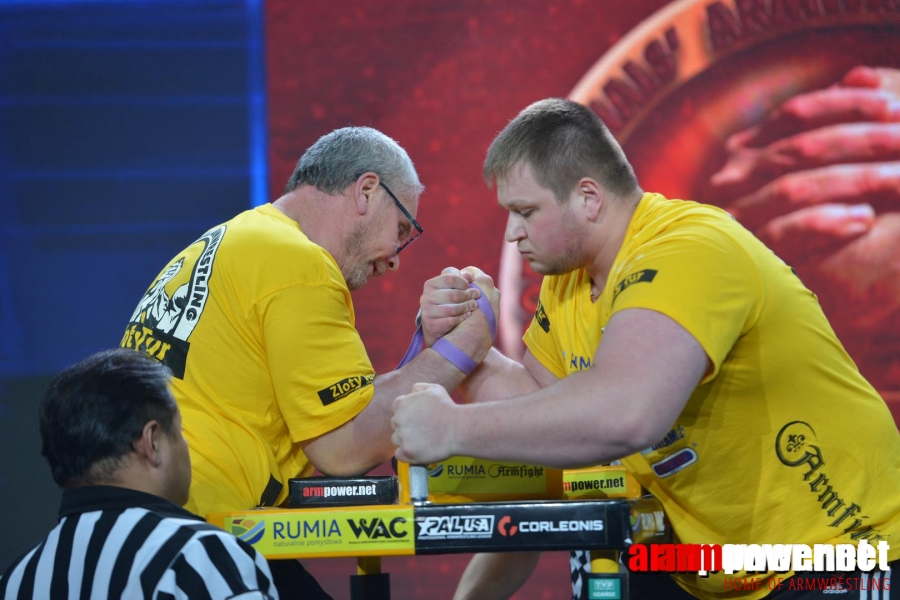 Zloty Tur 2015 - Right Hand # Armwrestling # Armpower.net