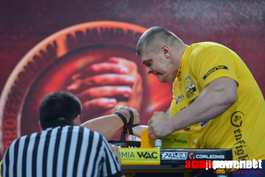 Zloty Tur 2015 - Right Hand # Siłowanie na ręce # Armwrestling # Armpower.net