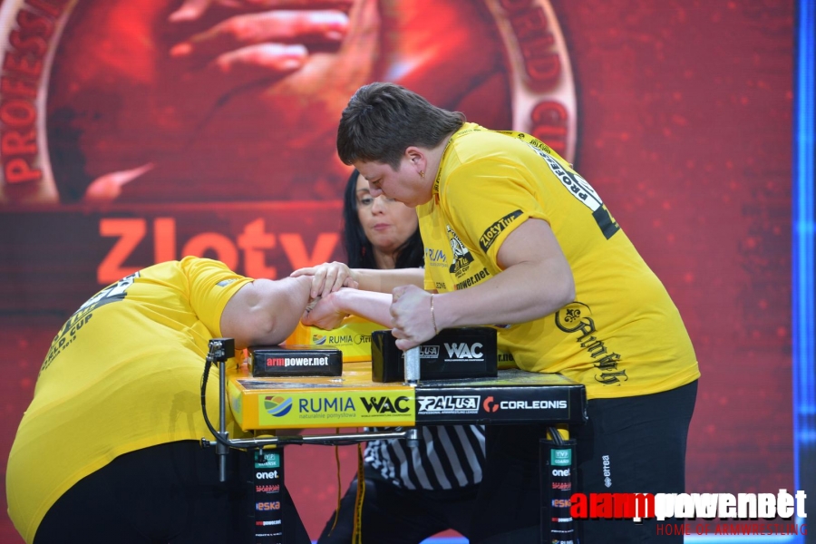 Zloty Tur 2015 - Right Hand # Siłowanie na ręce # Armwrestling # Armpower.net