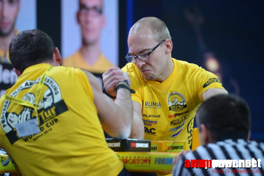 Zloty Tur 2015 - Right Hand # Siłowanie na ręce # Armwrestling # Armpower.net