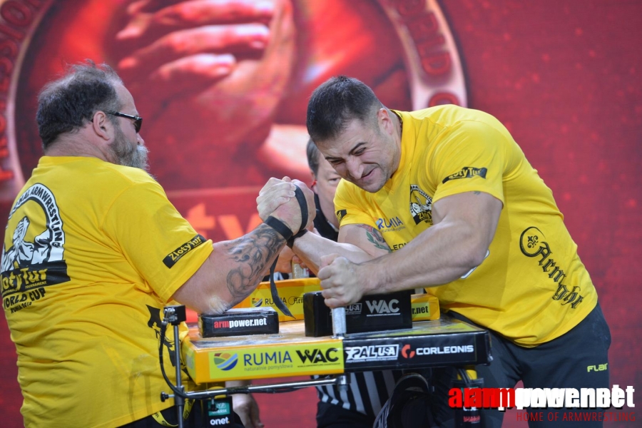 Zloty Tur 2015 - Right Hand # Armwrestling # Armpower.net