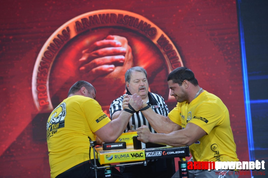 Zloty Tur 2015 - Right Hand # Siłowanie na ręce # Armwrestling # Armpower.net