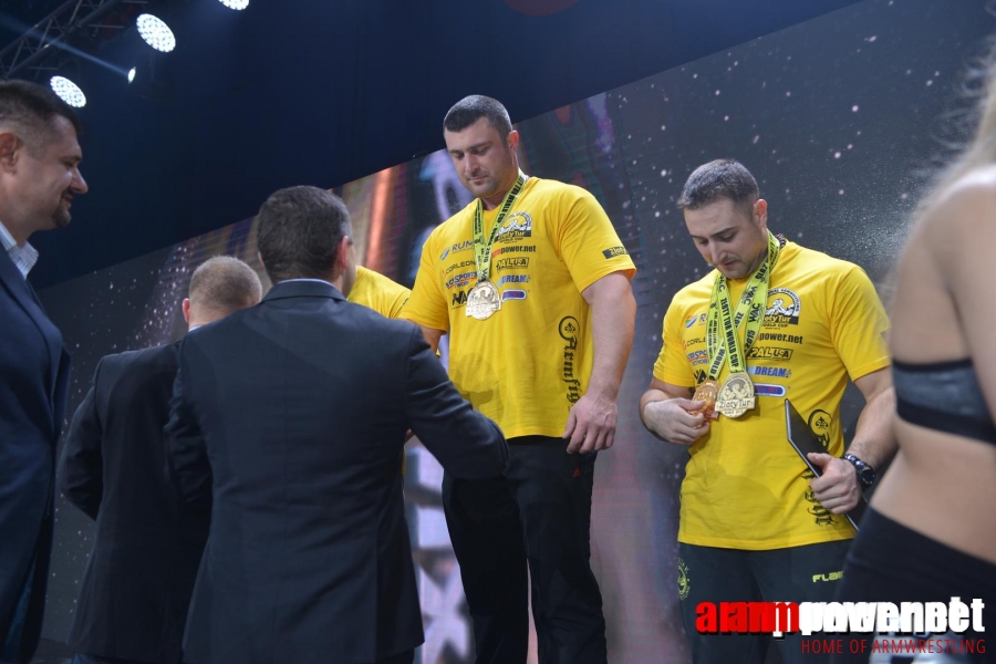 Zloty Tur 2015 - Right Hand # Siłowanie na ręce # Armwrestling # Armpower.net