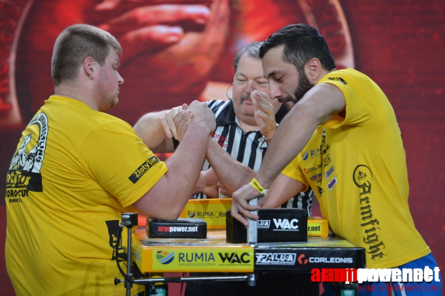 Zloty Tur 2015 - Right Hand # Siłowanie na ręce # Armwrestling # Armpower.net