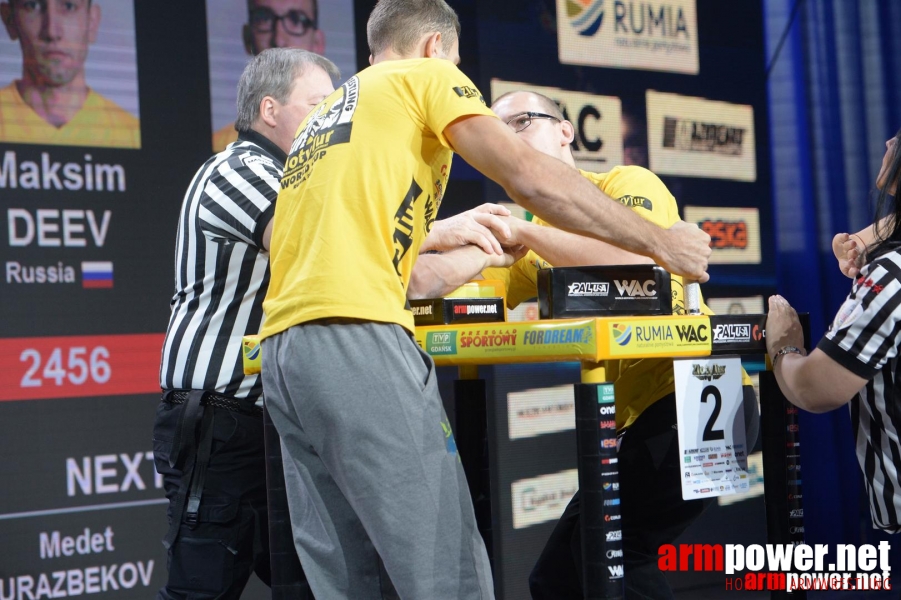 Zloty Tur 2015 by Mark Kazus - Left Hand # Armwrestling # Armpower.net