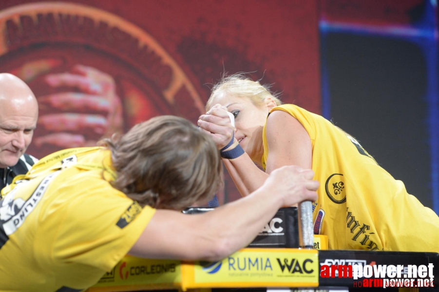 Zloty Tur 2015 by Mark Kazus - Left Hand # Siłowanie na ręce # Armwrestling # Armpower.net