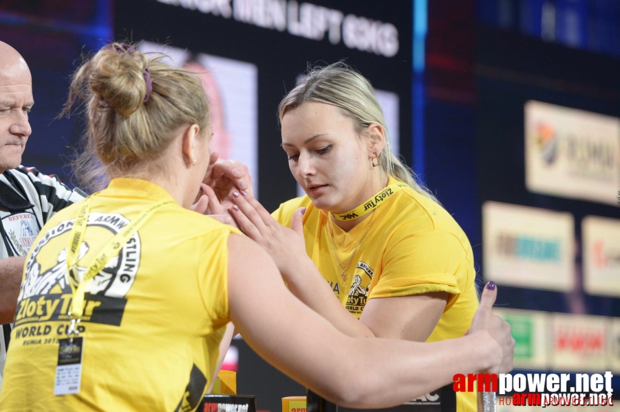 Zloty Tur 2015 by Mark Kazus - Left Hand # Siłowanie na ręce # Armwrestling # Armpower.net