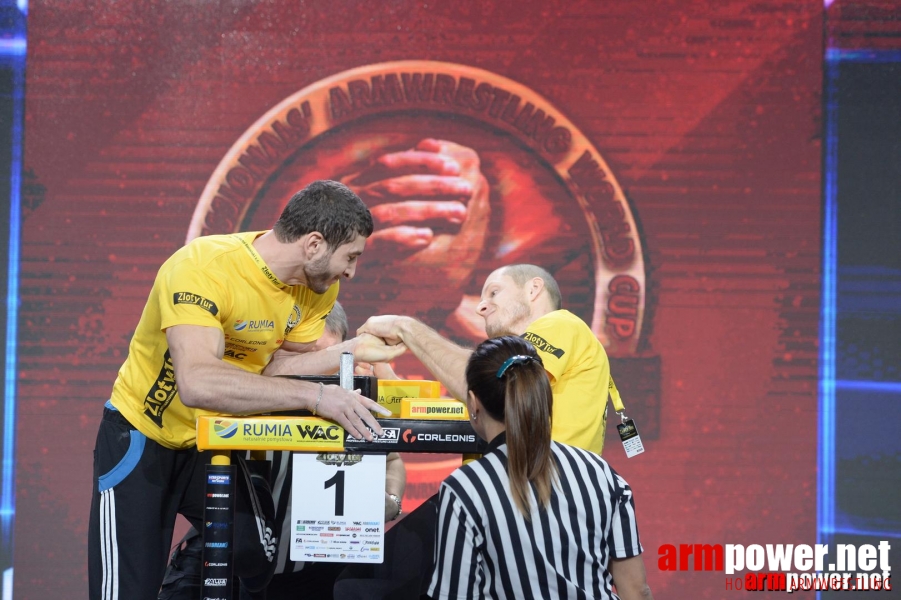 Zloty Tur 2015 by Mark Kazus - Left Hand # Siłowanie na ręce # Armwrestling # Armpower.net