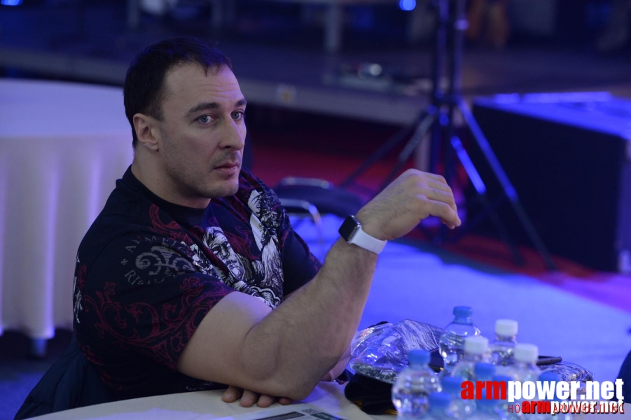 Zloty Tur 2015 by Mark Kazus - Left Hand # Siłowanie na ręce # Armwrestling # Armpower.net