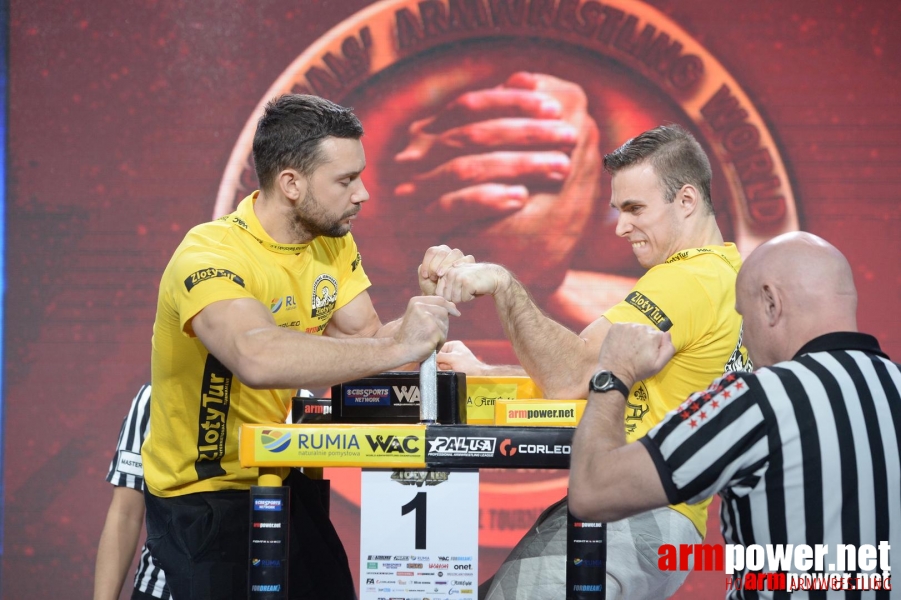 Zloty Tur 2015 by Mark Kazus - Left Hand # Armwrestling # Armpower.net