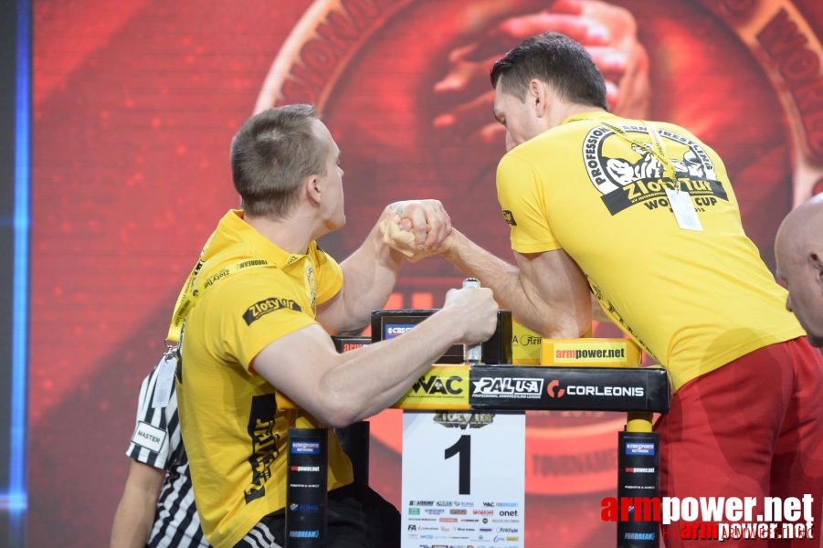 Zloty Tur 2015 by Mark Kazus - Left Hand # Siłowanie na ręce # Armwrestling # Armpower.net