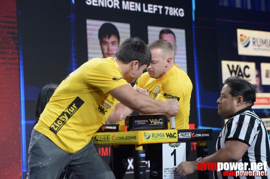 Zloty Tur 2015 by Mark Kazus - Left Hand # Armwrestling # Armpower.net