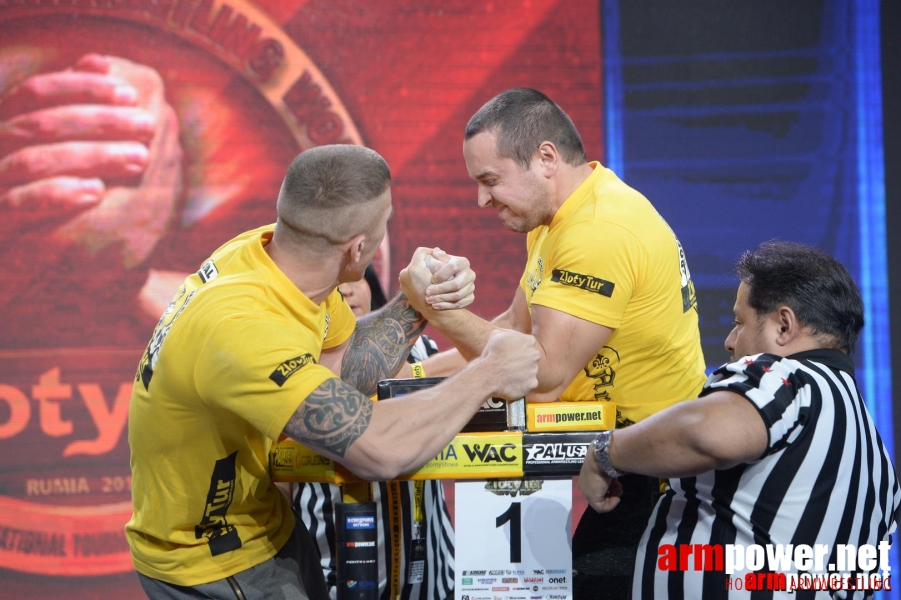 Zloty Tur 2015 by Mark Kazus - Left Hand # Armwrestling # Armpower.net