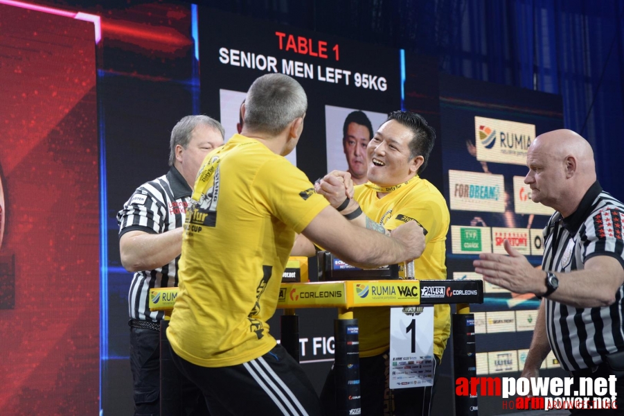 Zloty Tur 2015 by Mark Kazus - Left Hand # Siłowanie na ręce # Armwrestling # Armpower.net