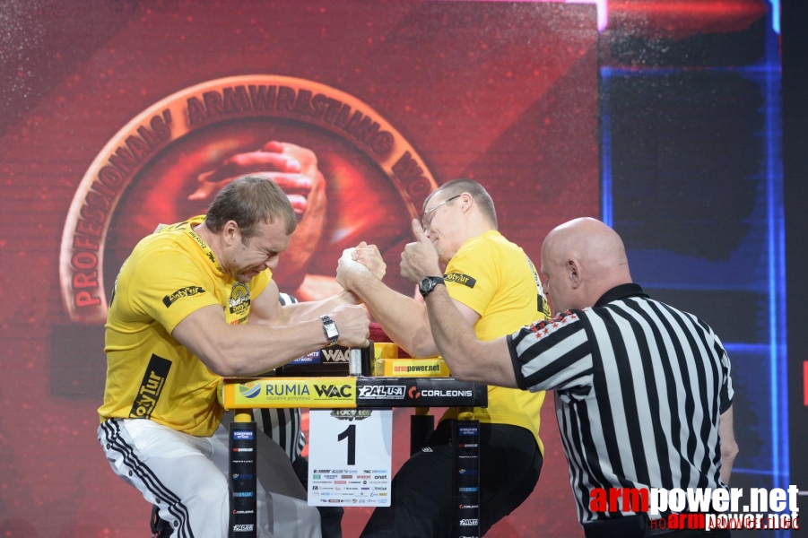 Zloty Tur 2015 by Mark Kazus - Left Hand # Siłowanie na ręce # Armwrestling # Armpower.net