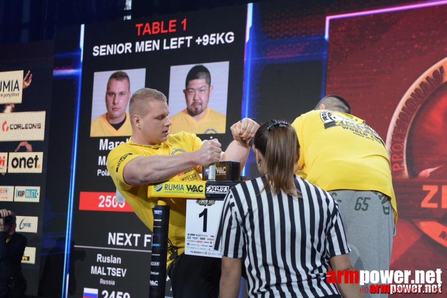 Zloty Tur 2015 by Mark Kazus - Left Hand # Siłowanie na ręce # Armwrestling # Armpower.net