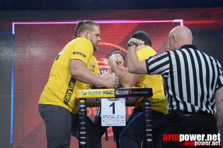 Zloty Tur 2015 by Mark Kazus - Left Hand # Siłowanie na ręce # Armwrestling # Armpower.net