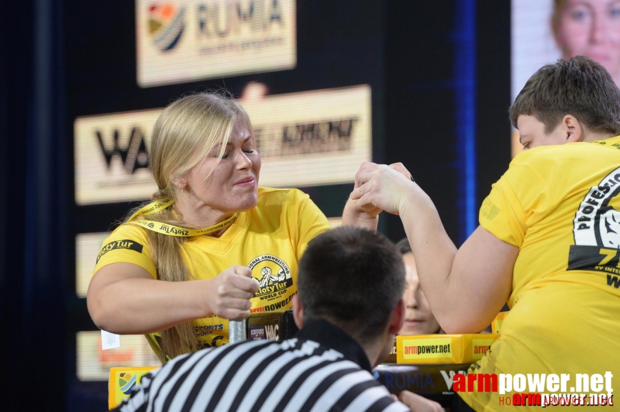 Zloty Tur 2015 by Mark Kazus - Left Hand # Siłowanie na ręce # Armwrestling # Armpower.net