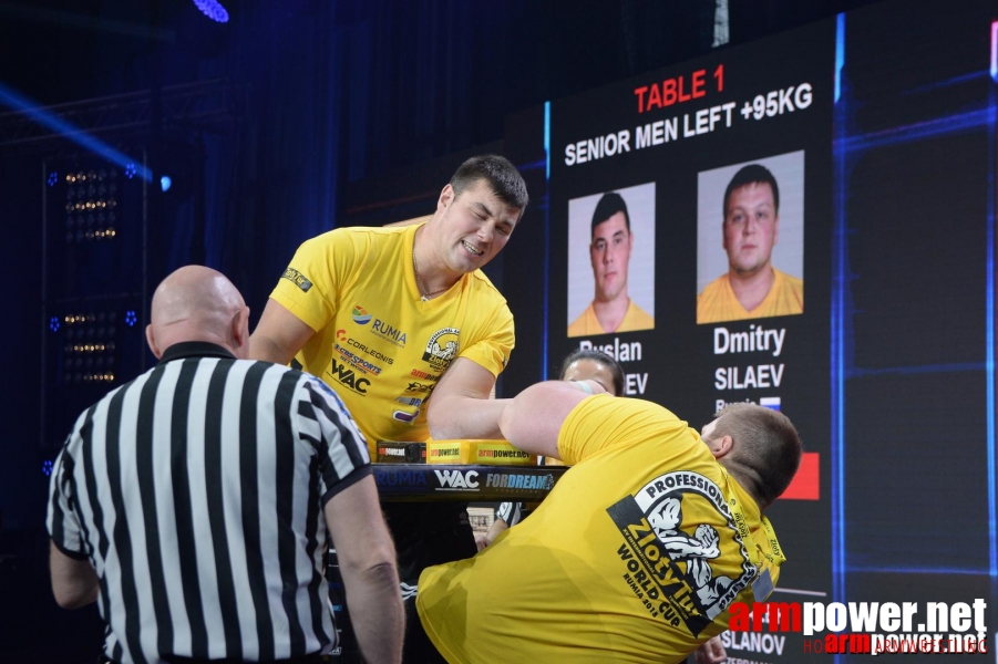 Zloty Tur 2015 by Mark Kazus - Left Hand # Siłowanie na ręce # Armwrestling # Armpower.net