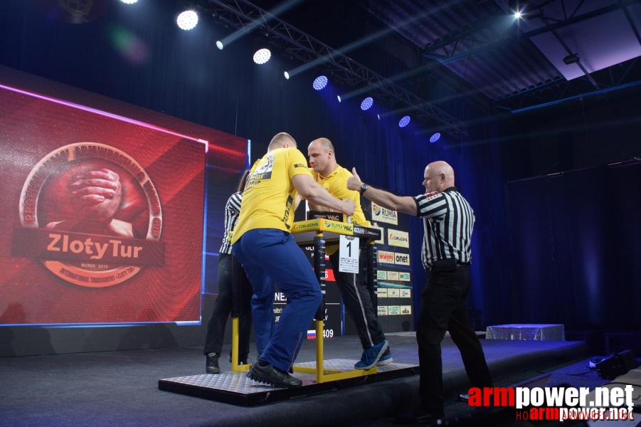 Zloty Tur 2015 by Mark Kazus - Left Hand # Siłowanie na ręce # Armwrestling # Armpower.net