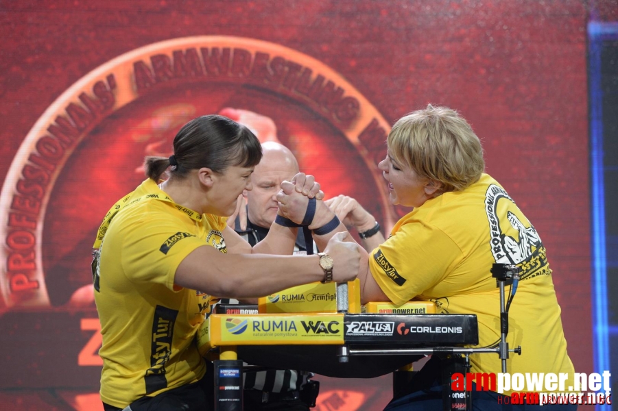 Zloty Tur 2015 by Mark Kazus - Left Hand # Siłowanie na ręce # Armwrestling # Armpower.net