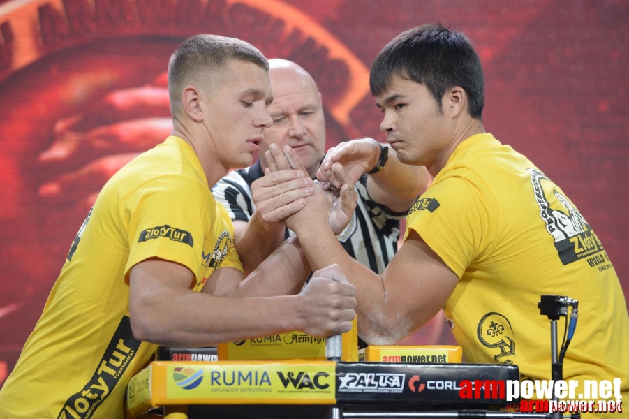 Zloty Tur 2015 by Mark Kazus - Left Hand # Siłowanie na ręce # Armwrestling # Armpower.net