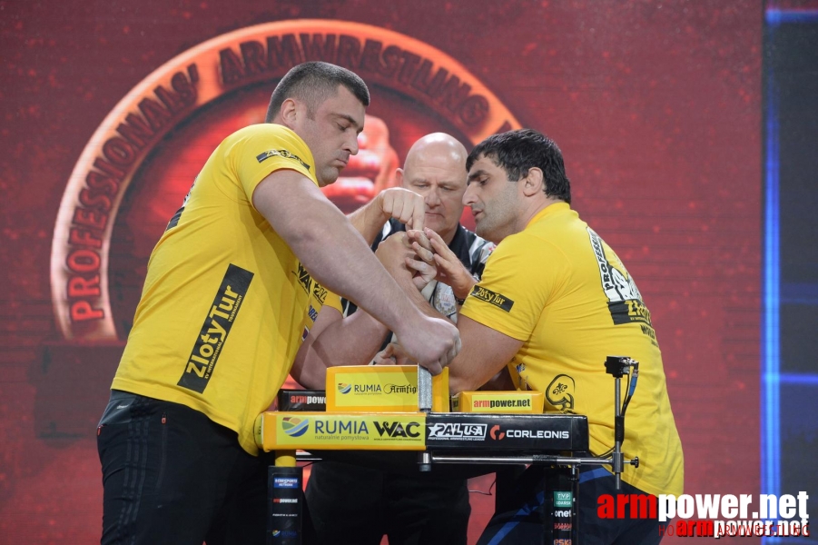 Zloty Tur 2015 by Mark Kazus - Left Hand # Siłowanie na ręce # Armwrestling # Armpower.net