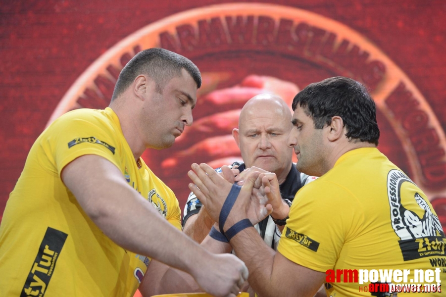 Zloty Tur 2015 by Mark Kazus - Left Hand # Siłowanie na ręce # Armwrestling # Armpower.net