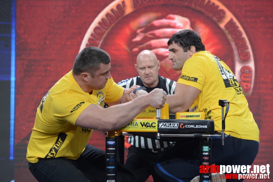 Zloty Tur 2015 by Mark Kazus - Left Hand # Armwrestling # Armpower.net