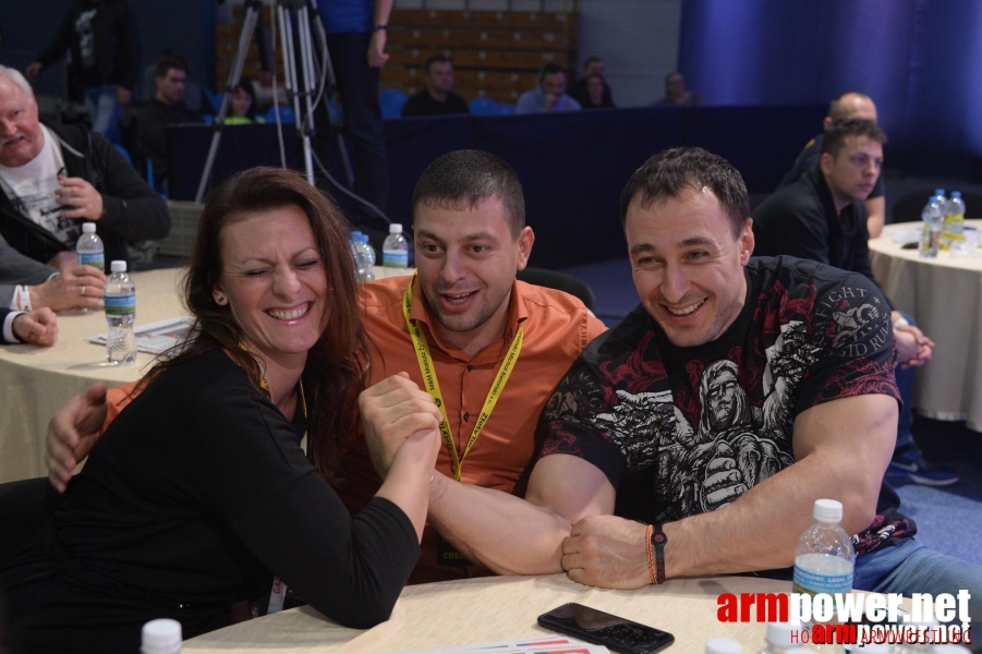 Zloty Tur 2015 by Mark Kazus - Left Hand # Siłowanie na ręce # Armwrestling # Armpower.net