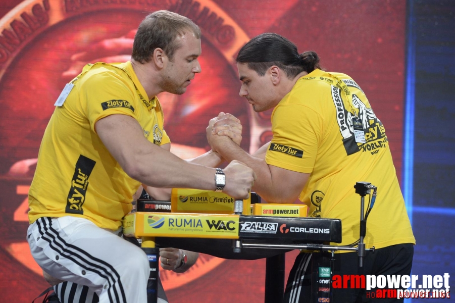 Zloty Tur 2015 by Mark Kazus - Left Hand # Siłowanie na ręce # Armwrestling # Armpower.net