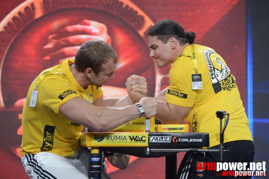 Zloty Tur 2015 by Mark Kazus - Left Hand # Armwrestling # Armpower.net