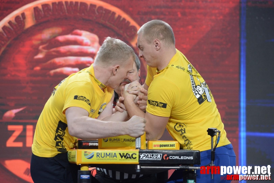 Zloty Tur 2015 by Mark Kazus - Left Hand # Siłowanie na ręce # Armwrestling # Armpower.net