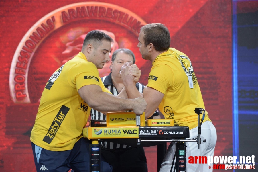 Zloty Tur 2015 by Mark Kazus - Left Hand # Siłowanie na ręce # Armwrestling # Armpower.net