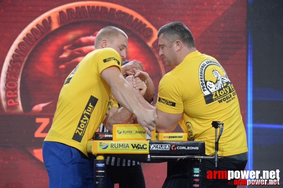 Zloty Tur 2015 by Mark Kazus - Left Hand # Siłowanie na ręce # Armwrestling # Armpower.net