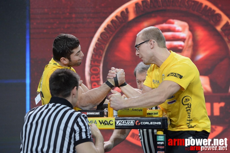 Zloty Tur 2015 by Mark Kazus - Right Hand # Siłowanie na ręce # Armwrestling # Armpower.net