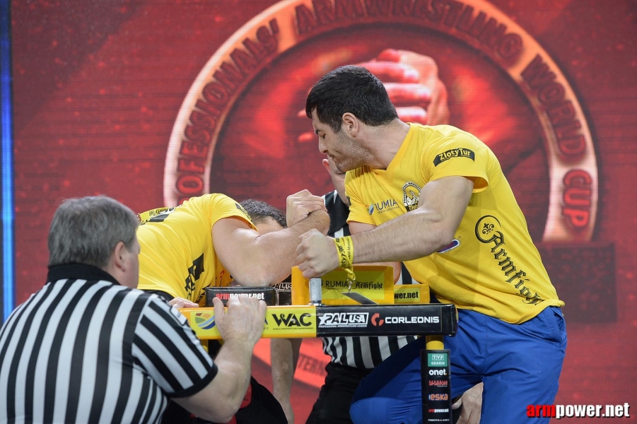 Zloty Tur 2015 by Mark Kazus - Right Hand # Siłowanie na ręce # Armwrestling # Armpower.net