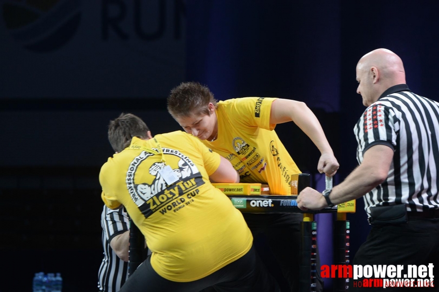 Zloty Tur 2015 by Mark Kazus - Right Hand # Armwrestling # Armpower.net